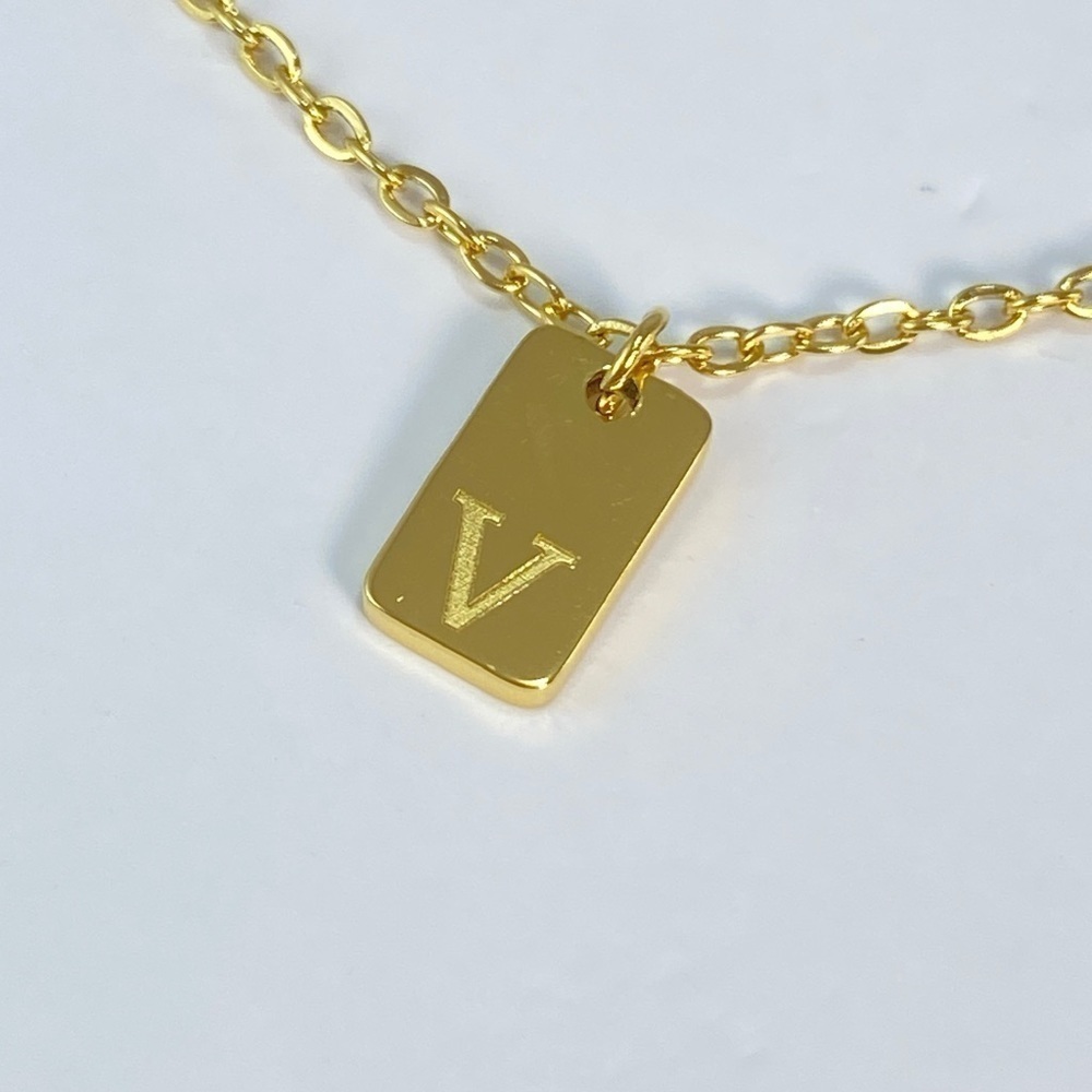 Initial Letter V Tag Necklace